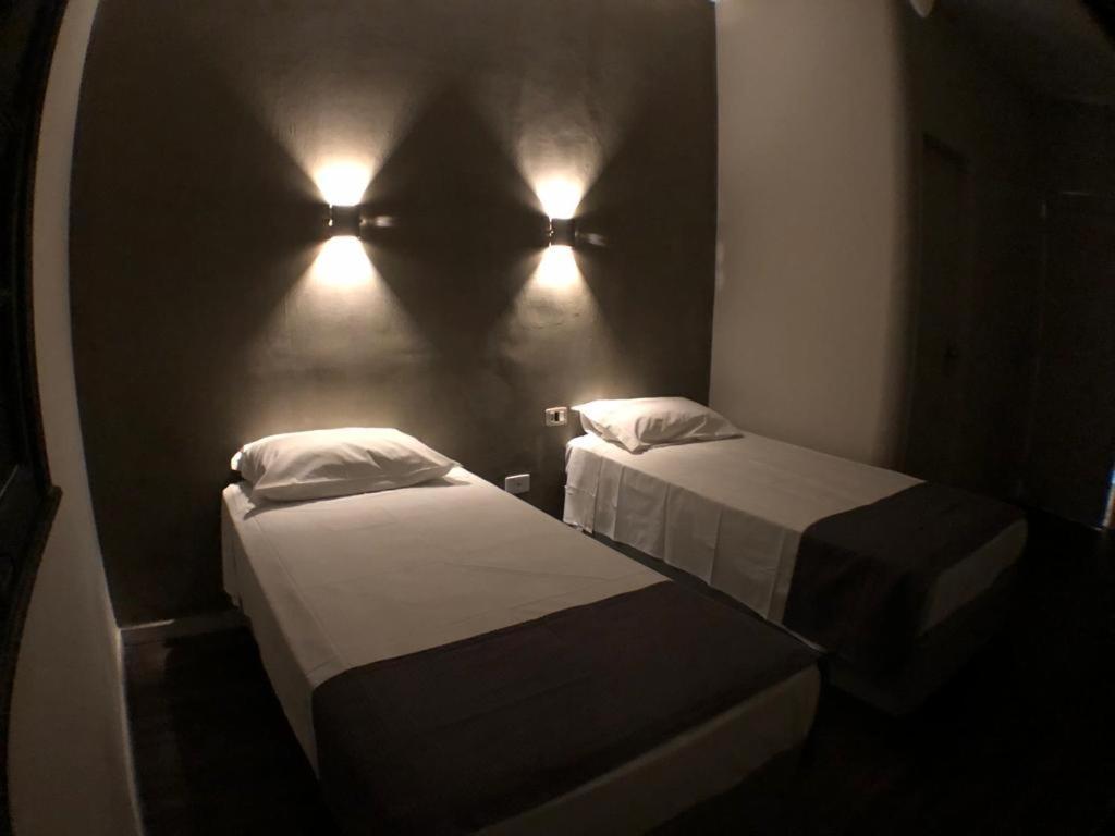 Hotel Caravelas Σάο Πάολο Εξωτερικό φωτογραφία